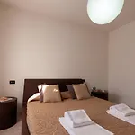 Apartament The Balcony Desenzano del Garda